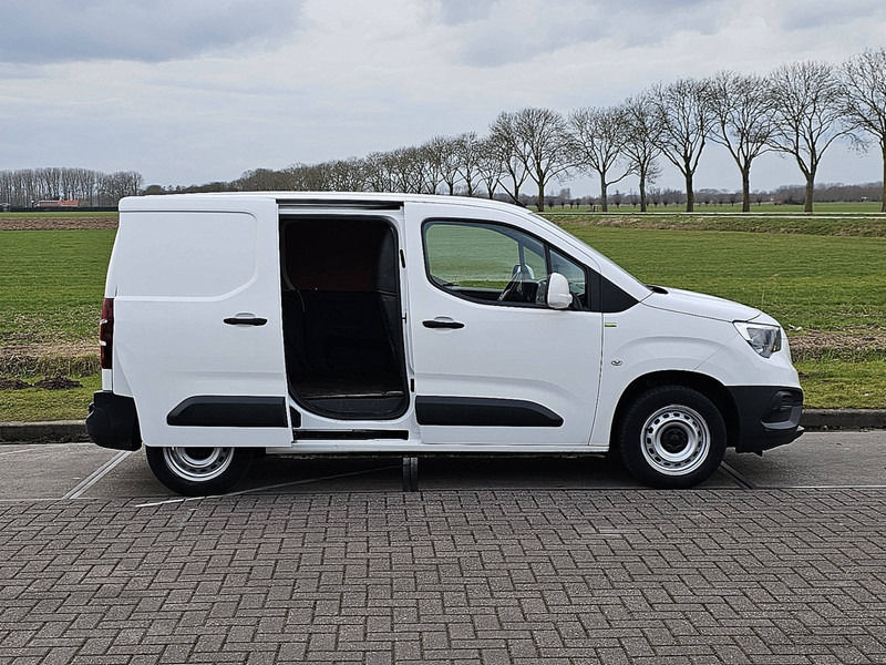 Фургон з закритим кузовом Opel Combo  1.5 D: фото 11