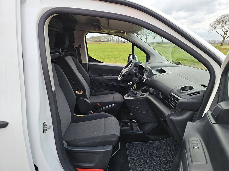 Фургон з закритим кузовом Opel Combo  1.5 D: фото 7