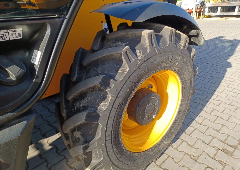 Навантажувач телескопічний JCB 535-125: фото 8