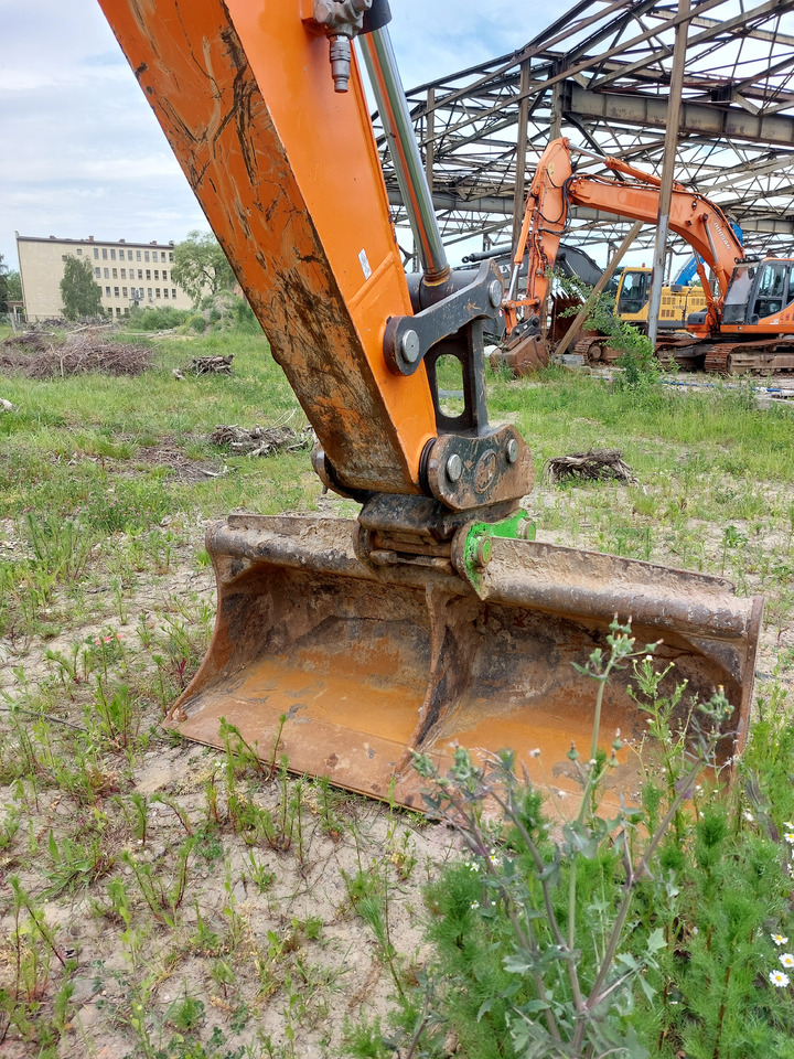 Гусеничний екскаватор DOOSAN DX140LC-5: фото 9