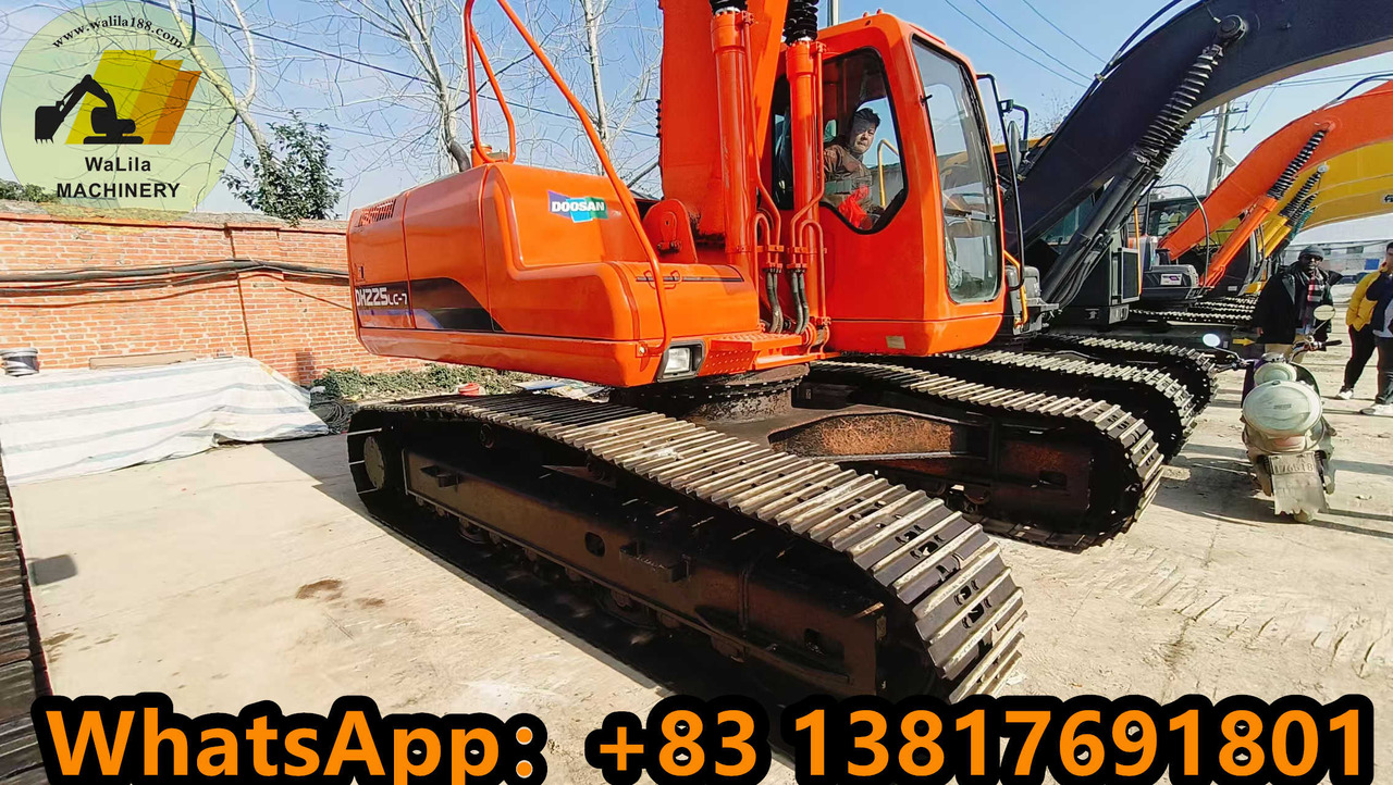 Гусеничний екскаватор DOOSAN DH225: фото 8