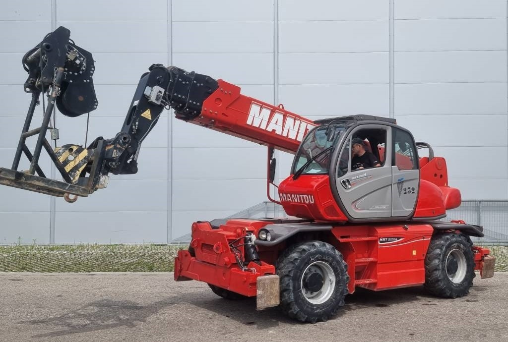 Навантажувач телескопічний Manitou MRT 2150 Plus Privilege: фото 8