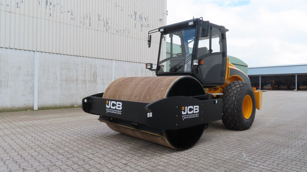 Компактор JCB VM200D: фото 6