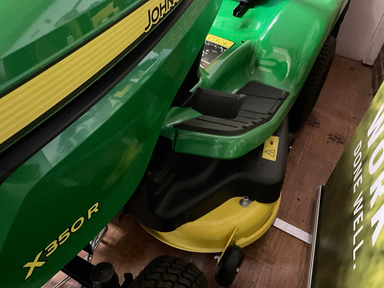 Газонокосарка John Deere X350R: фото 12