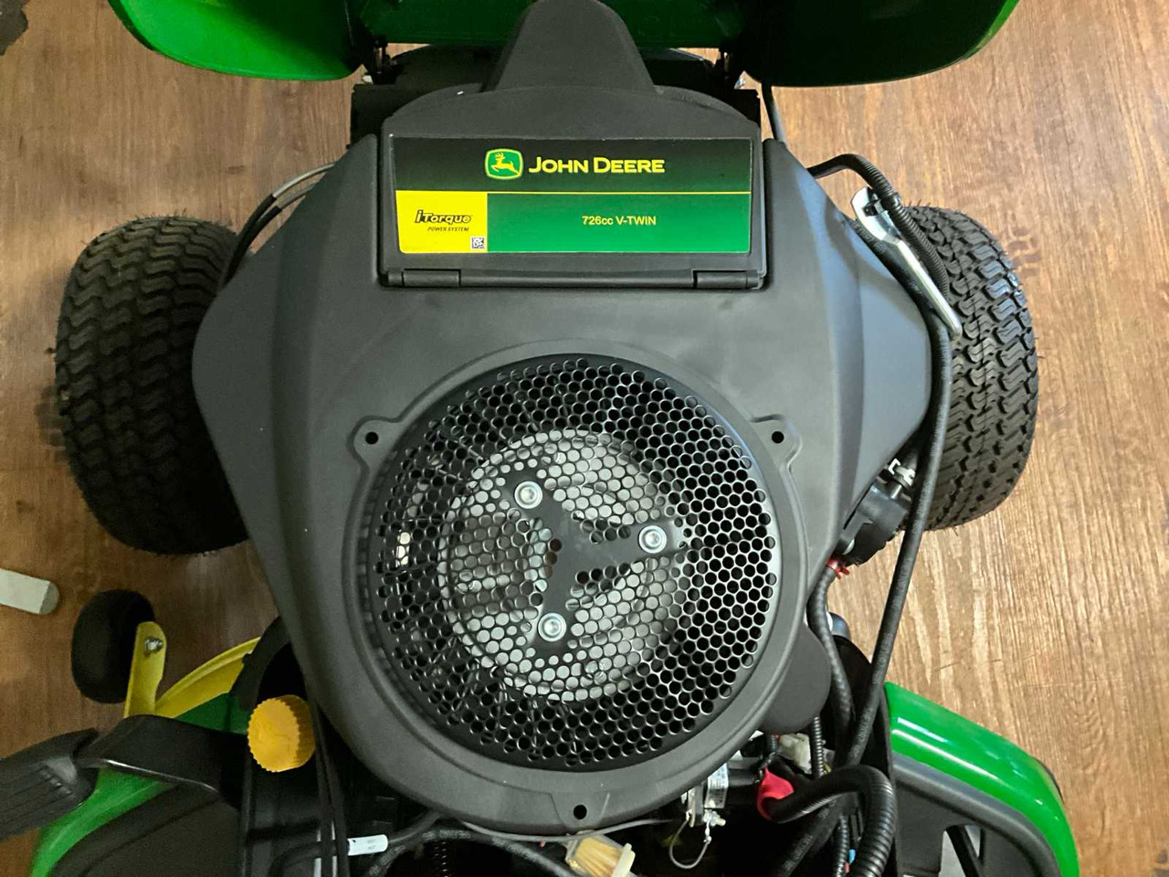 Газонокосарка John Deere X350R: фото 17