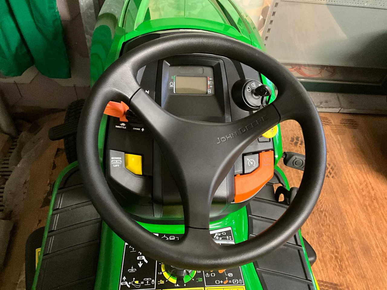 Газонокосарка John Deere X350R: фото 6