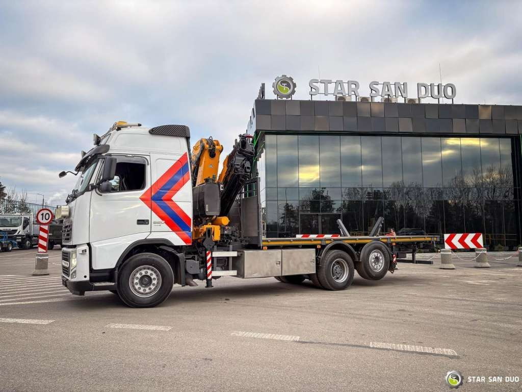 Вантажівка з маніпулятором, Бортова вантажівка/ Платформа Volvo  FH 16 520 6x2 EFFER 370 Winch Crane Kran: фото 7