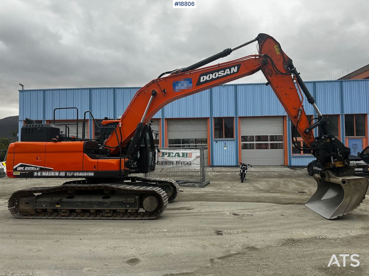 Екскаватор Doosan DX225LC: фото 6