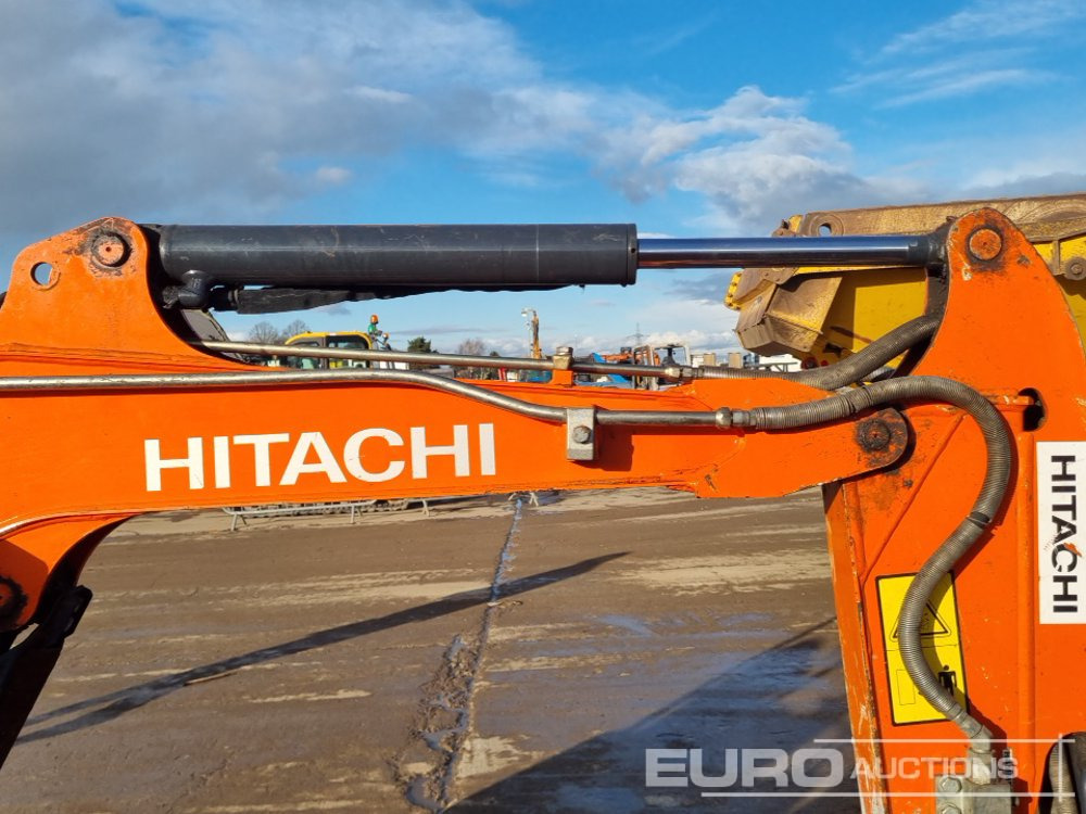 Міні-екскаватор 2018 Hitachi ZX19U-5A YR: фото 20